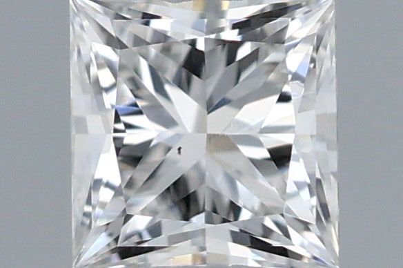 0.3 ct lab-grown Princess Diamond