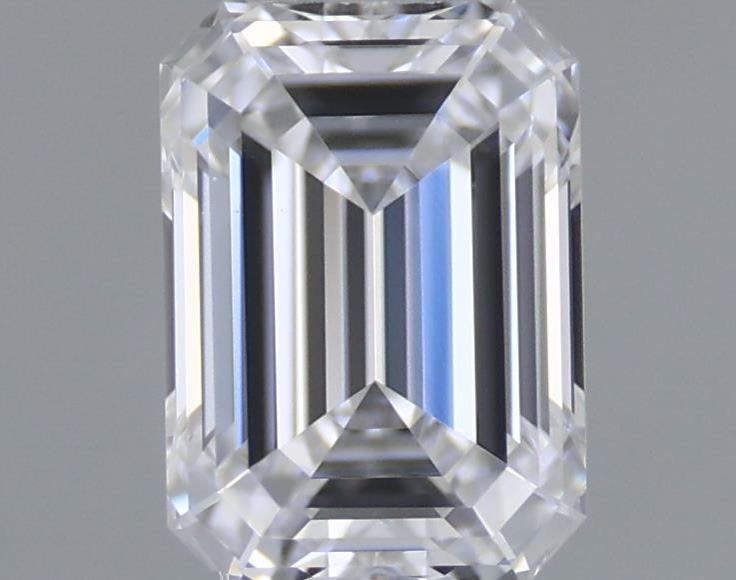 0.33 ct lab-grown Emerald Diamond