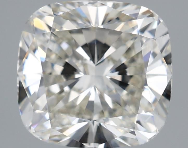 3.01 ct Cushion Modified diamond
