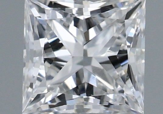 0.32 ct lab-grown Princess Diamond