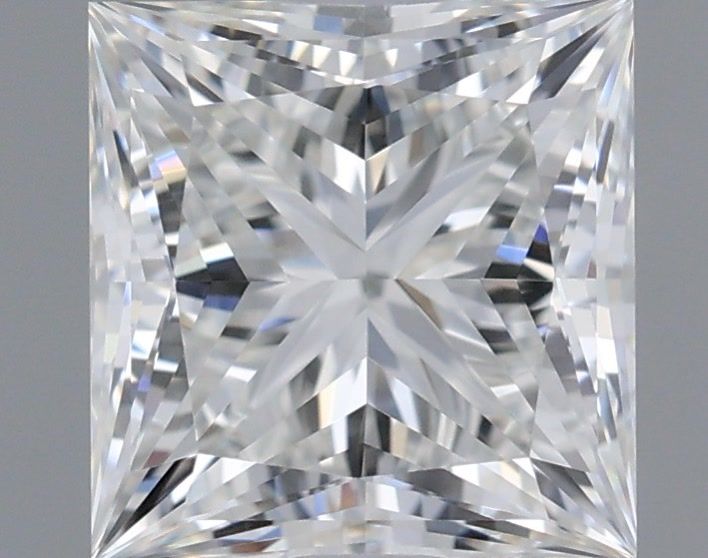1.06 ct lab-grown Princess Diamond