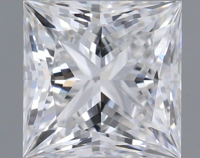1.05 ct lab-grown Princess Diamond
