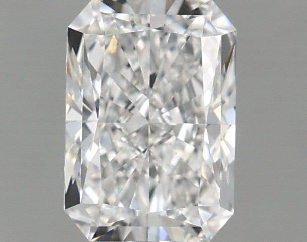 1.06 ct. radiant Lab Grown Diamond front image
