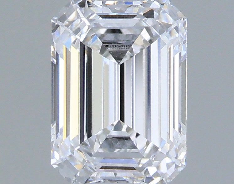 0.48 ct lab-grown Emerald Diamond