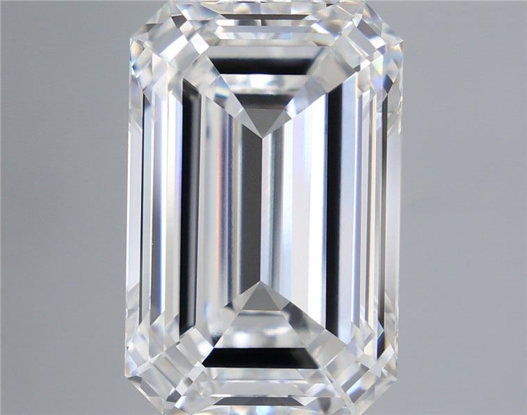 15.09 ct. emerald Lab Grown Diamond front image