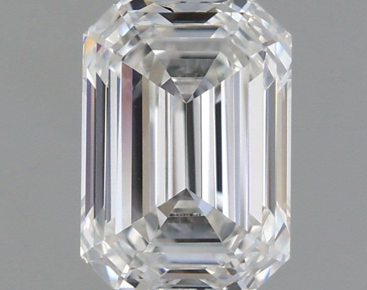 1.07 ct Emerald diamond
