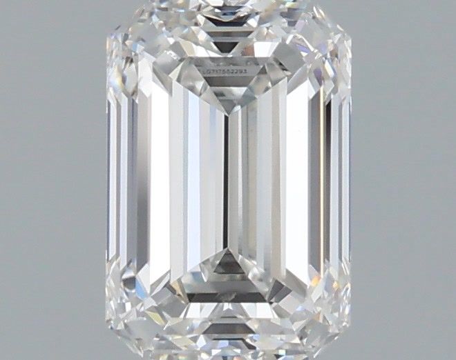 1.36 ct. emerald Lab Grown Diamond front image