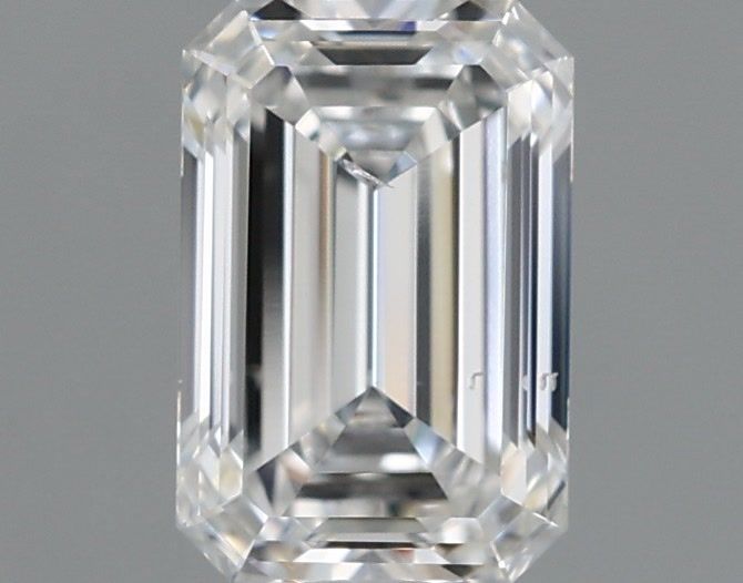 0.90 ct. emerald Lab Grown Diamond front image