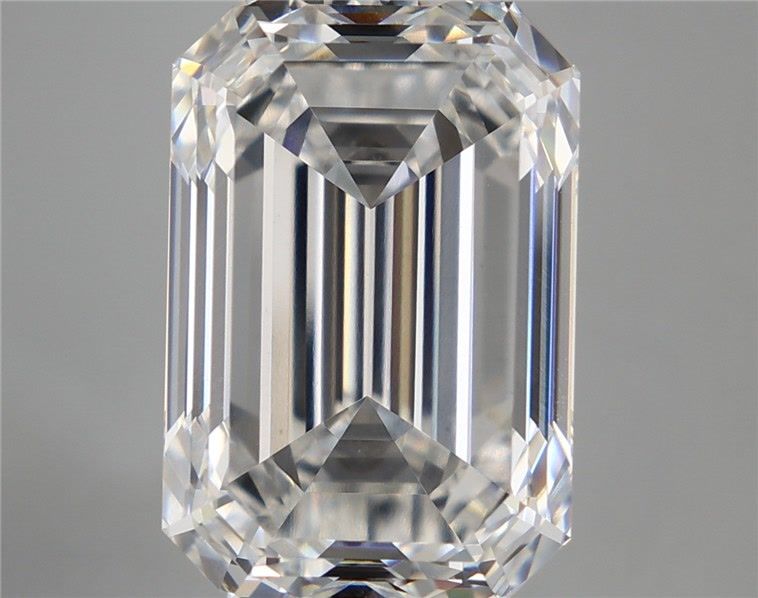 15.55 ct. emerald Lab Grown Diamond front image