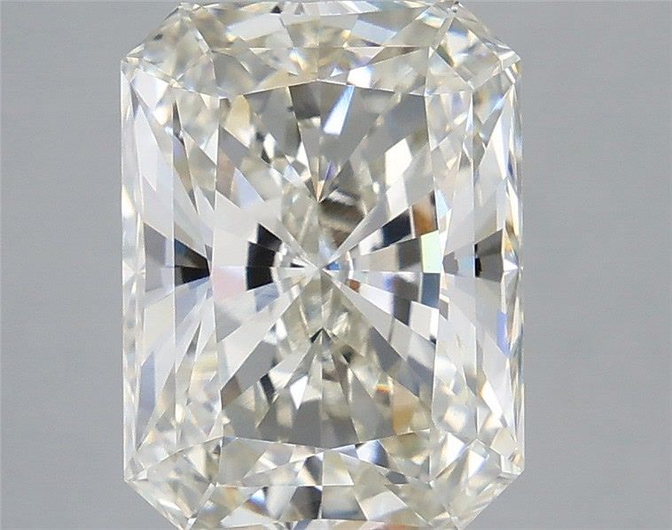 5.01 ct. radiant Lab Grown Diamond front image