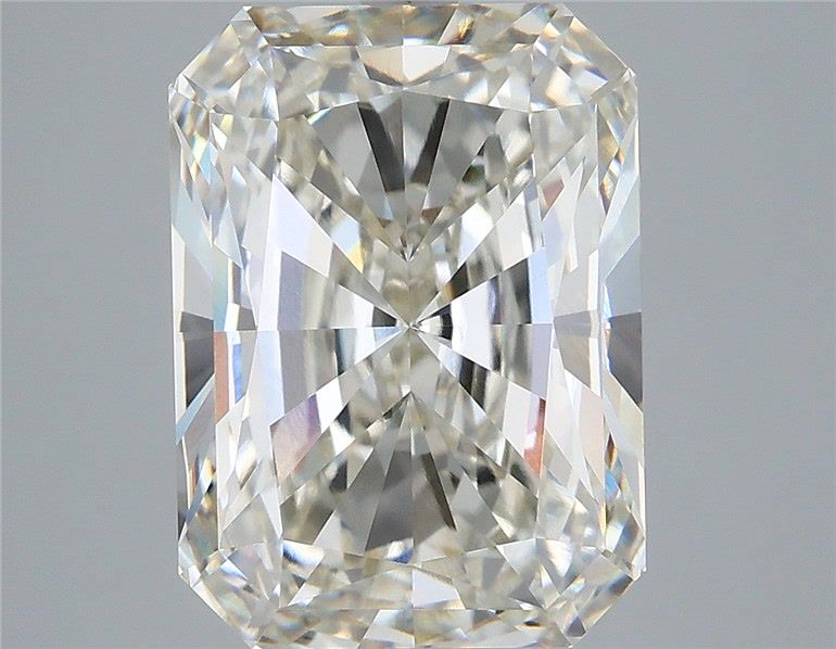 7.05 ct. radiant Lab Grown Diamond front image