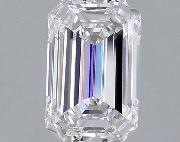 1.65 ct. emerald Lab Grown Diamond front image
