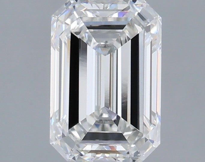1.65 ct Emerald diamond