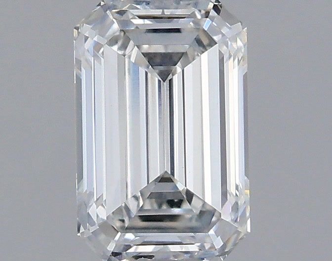 0.99 ct. emerald Lab Grown Diamond front image