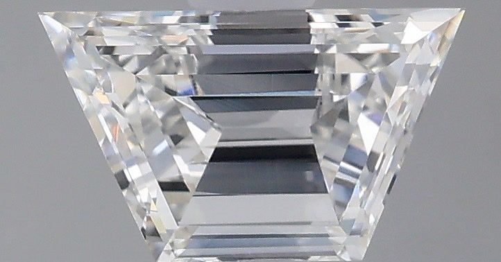 1.05 ct lab-grown Trapezoid Diamond