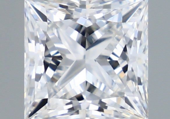 1.05 ct lab-grown Princess Diamond