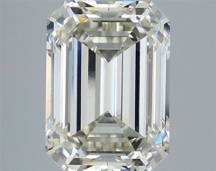 5.03ct Emerald diamond