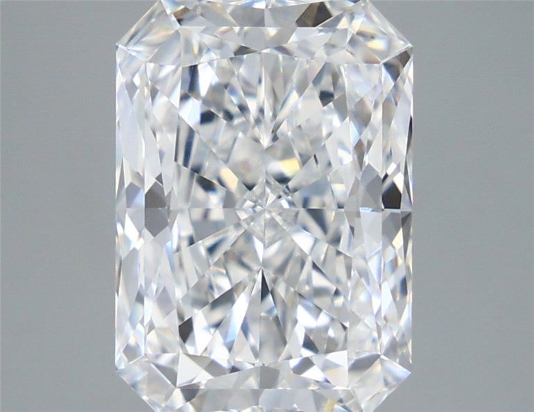 4.58 ct. radiant Lab Grown Diamond front image