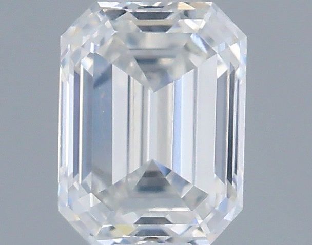 0.4 ct Emerald Diamond