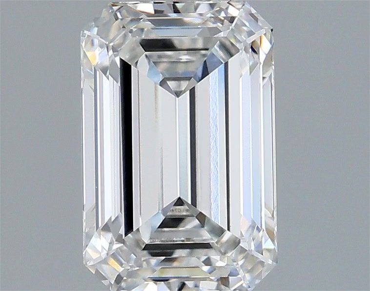 1.83 ct. emerald Lab Grown Diamond front image