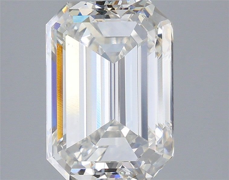 4.51 ct. emerald Lab Grown Diamond front image
