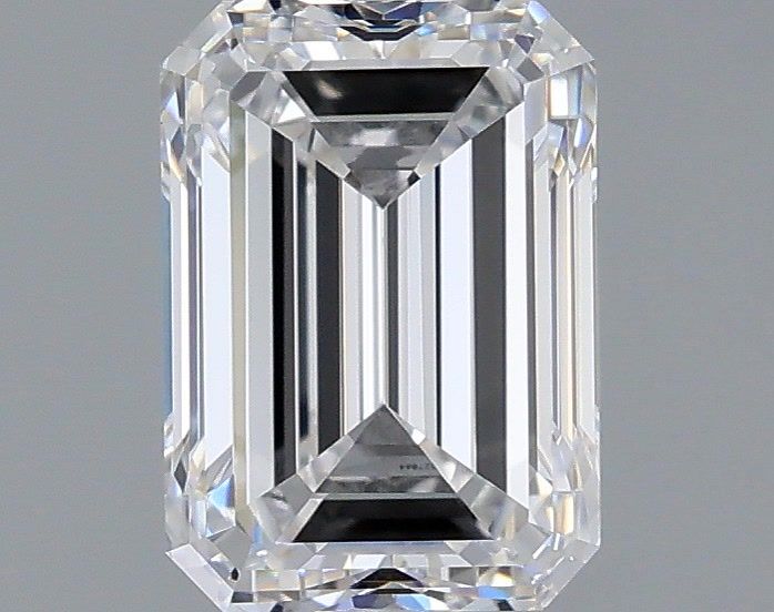 1.90 ct. emerald Lab Grown Diamond front image