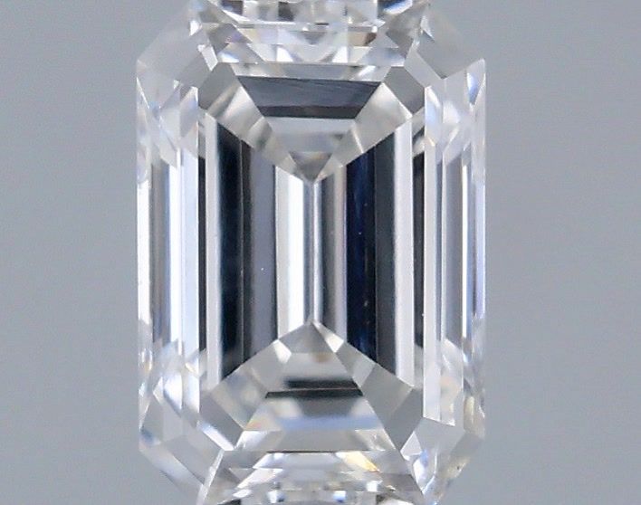 0.49 ct lab-grown Emerald Diamond