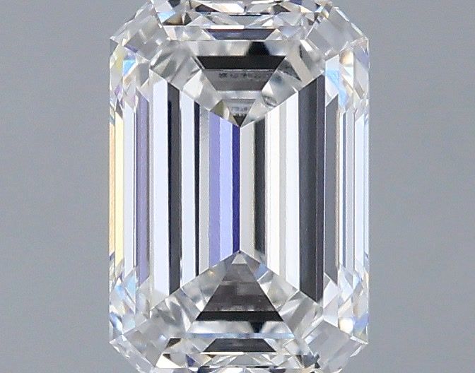 1.52 ct. emerald Lab Grown Diamond front image