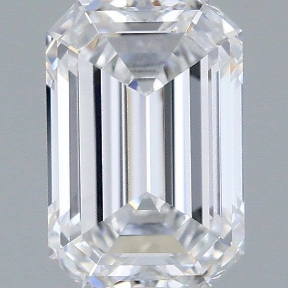 1.05 ct. emerald Lab Grown Diamond front image