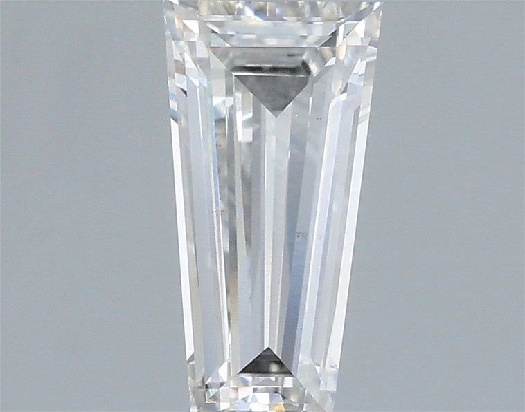 1.06 ct lab-grown Tapered baguette Diamond