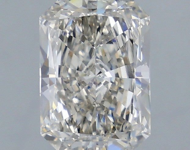 1.51 ct Radiant diamond