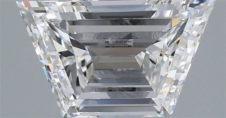 1.57 ct lab-grown Trapezoid Diamond
