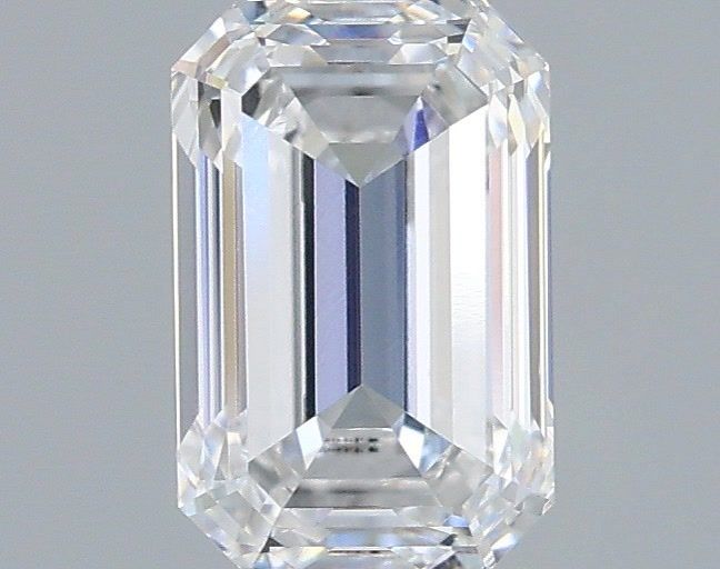 1.42 ct. emerald Lab Grown Diamond front image