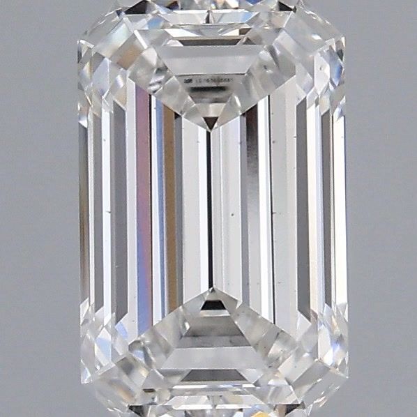 1.35 ct. emerald Lab Grown Diamond front image