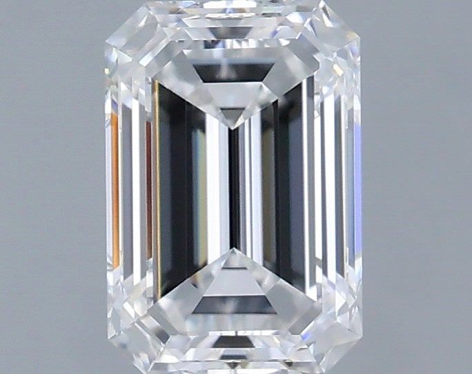 1.52 ct. emerald Lab Grown Diamond front image
