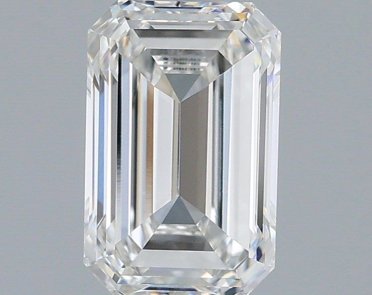1.15 ct. emerald Lab Grown Diamond front image