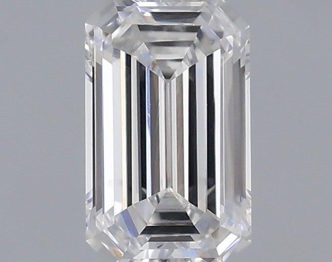 0.2 ct lab-grown Emerald Diamond