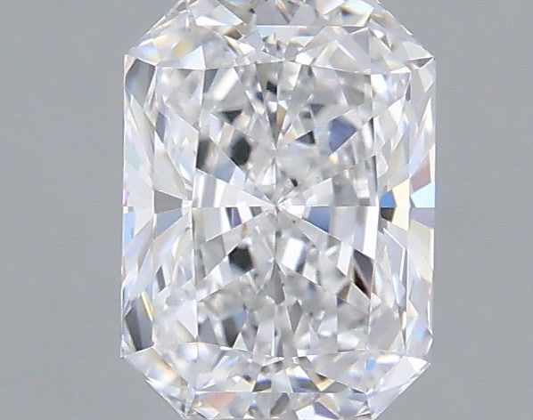 1.05 ct. radiant Lab Grown Diamond front image