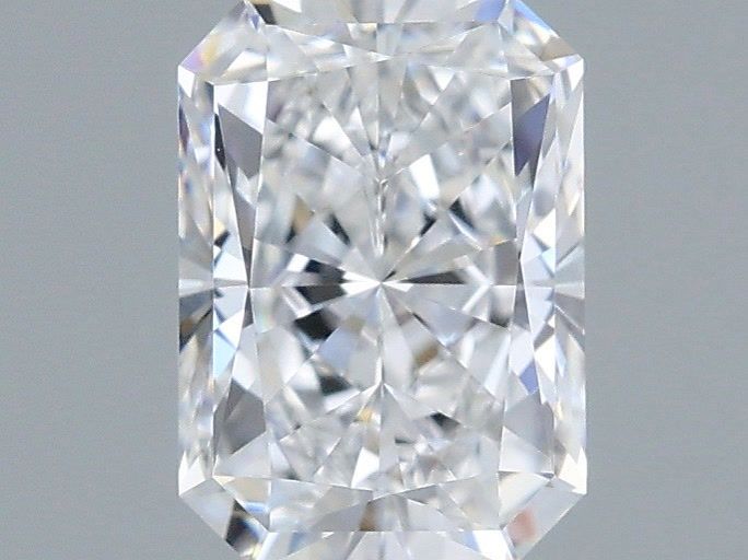 1.05 ct. radiant Lab Grown Diamond front image