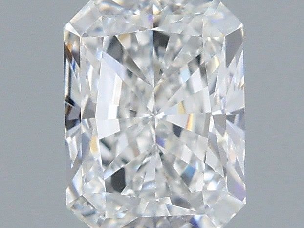 1.05 ct. radiant Lab Grown Diamond front image