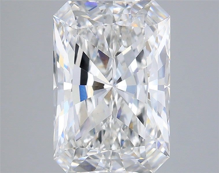2.87 ct. radiant Lab Grown Diamond front image