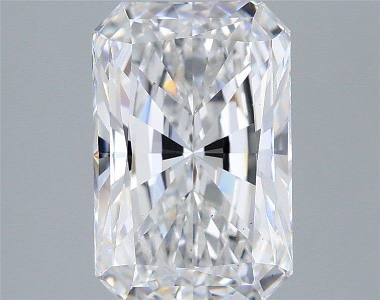 3.04 carat e VS2 EX Cut IGI radiant diamond