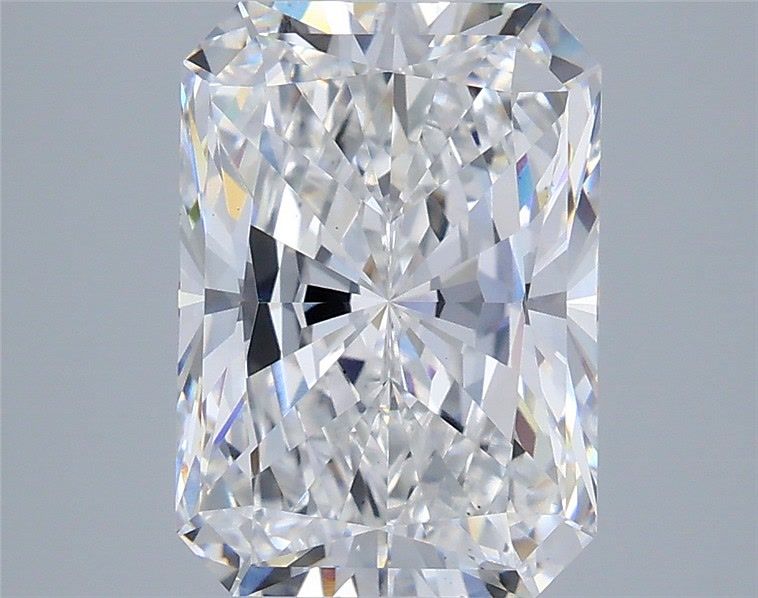 4.76 ct. radiant Lab Grown Diamond front image