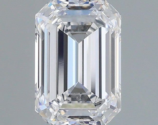 1.35 ct. emerald Lab Grown Diamond front image