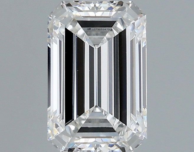 1.25 ct. emerald Lab Grown Diamond front image