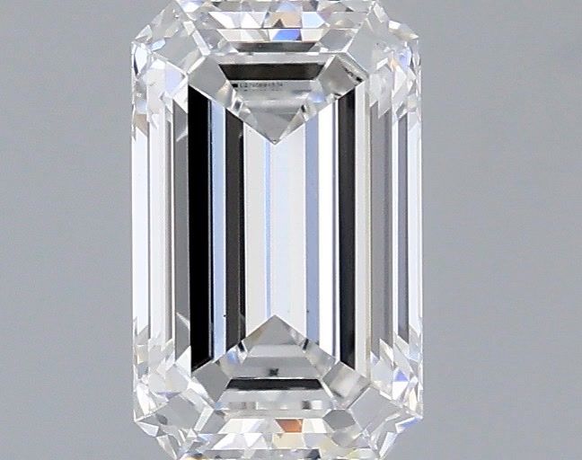 1.40 ct. emerald Lab Grown Diamond front image