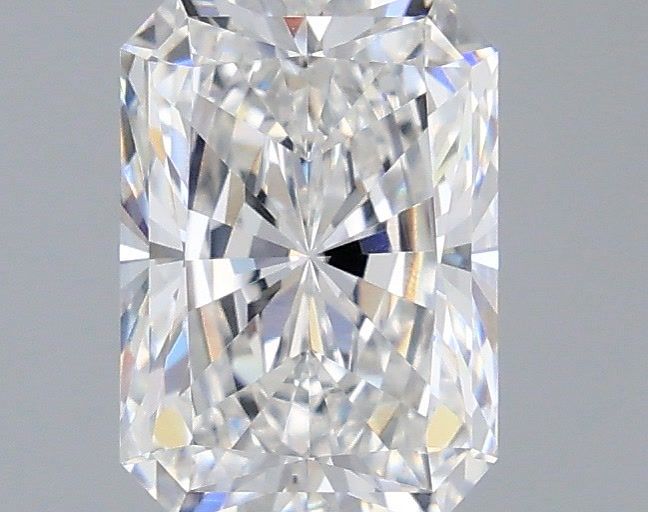 1.52 ct. radiant Lab Grown Diamond front image