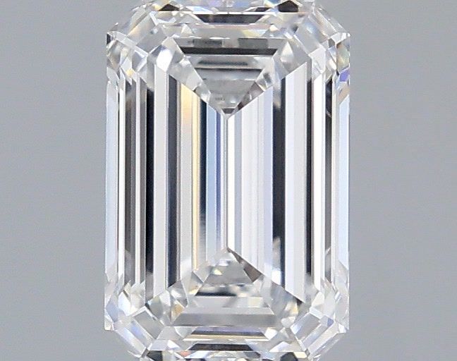 1.52 ct. emerald Lab Grown Diamond front image