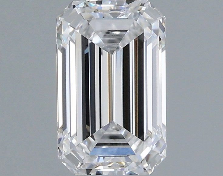 1.45 ct. emerald Lab Grown Diamond front image