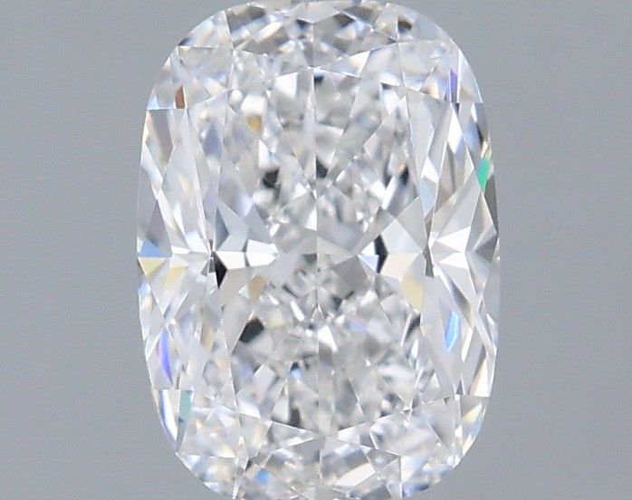 1.38 ct lab-grown Cushion modified Diamond